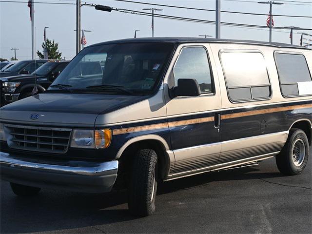 used 1992 Ford E150 car, priced at $3,000