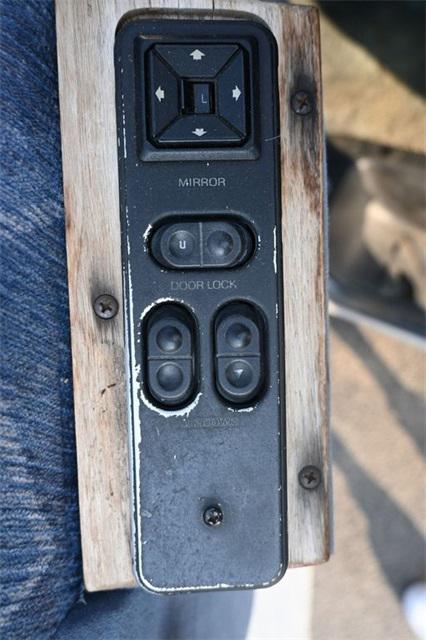 used 1992 Ford E150 car, priced at $3,000
