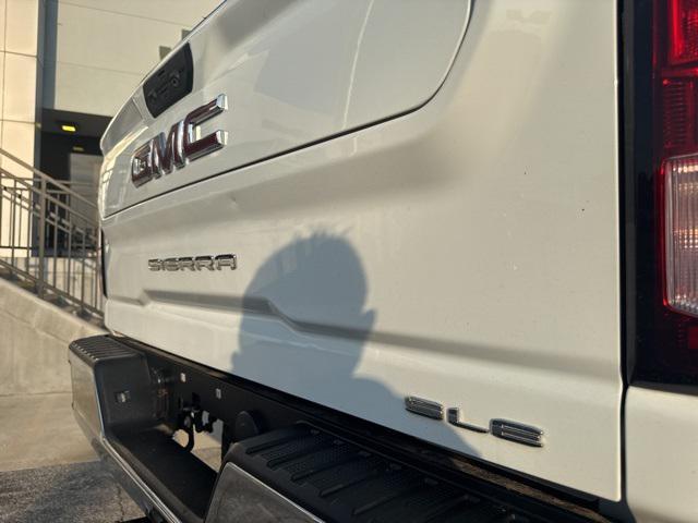 used 2022 GMC Sierra 2500 car, priced at $35,000