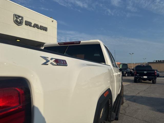 used 2022 GMC Sierra 2500 car, priced at $35,000