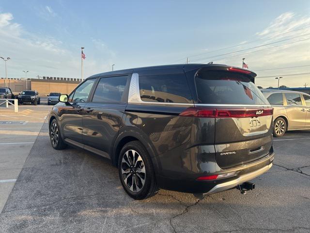 used 2024 Kia Carnival car, priced at $40,000