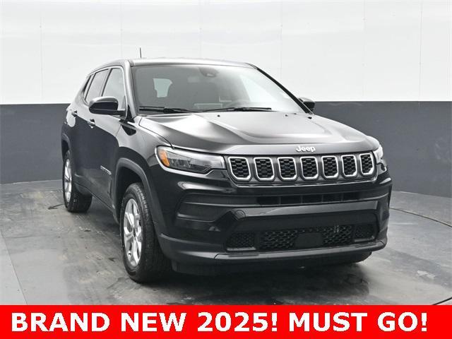 new 2025 Jeep Compass car, priced at $26,440