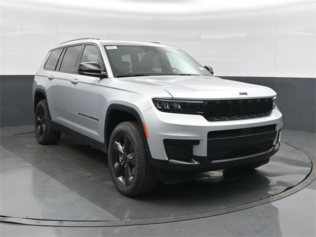new 2025 Jeep Grand Cherokee L car, priced at $40,370