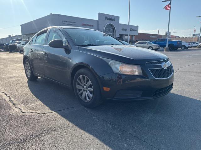 used 2011 Chevrolet Cruze car, priced at $3,500