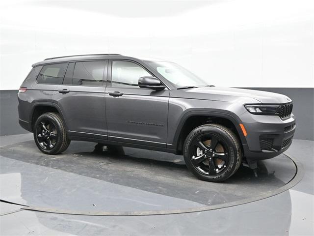 new 2024 Jeep Grand Cherokee L car, priced at $48,575