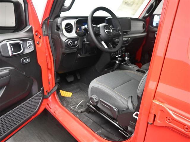 new 2025 Jeep Wrangler car, priced at $44,800