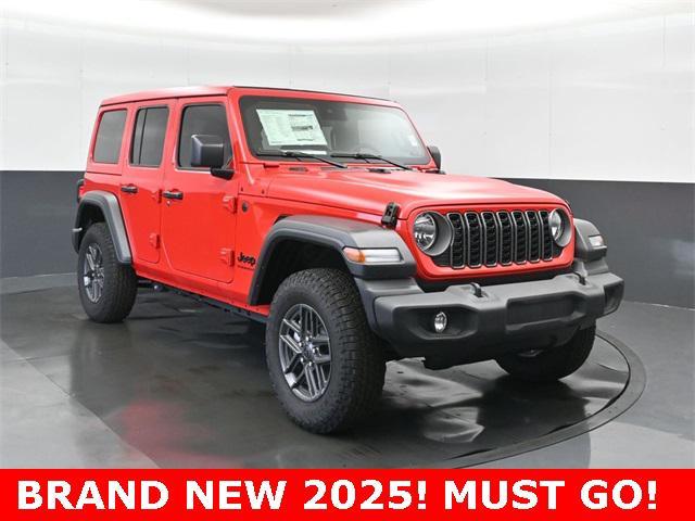 new 2025 Jeep Wrangler car, priced at $41,044