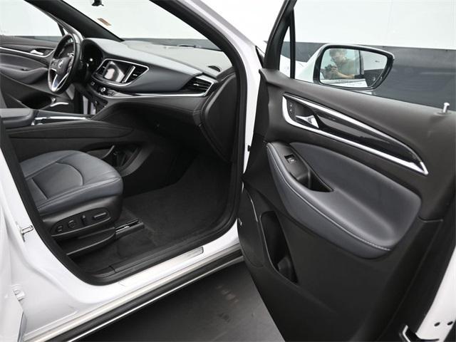 used 2024 Buick Enclave car, priced at $33,333