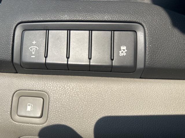 used 2016 Kia Sedona car, priced at $4,000