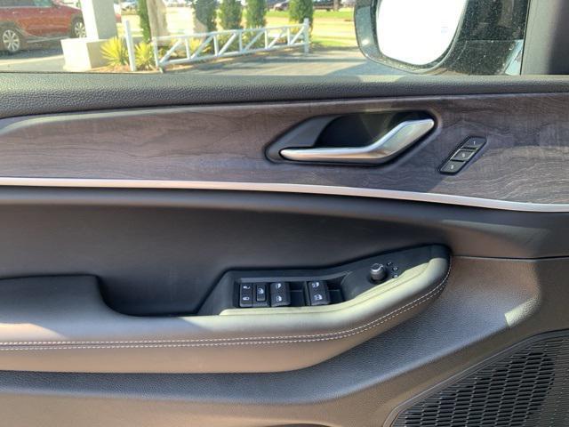 new 2025 Jeep Grand Cherokee L car, priced at $42,545