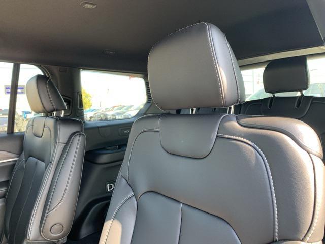 new 2025 Jeep Grand Cherokee L car, priced at $42,545