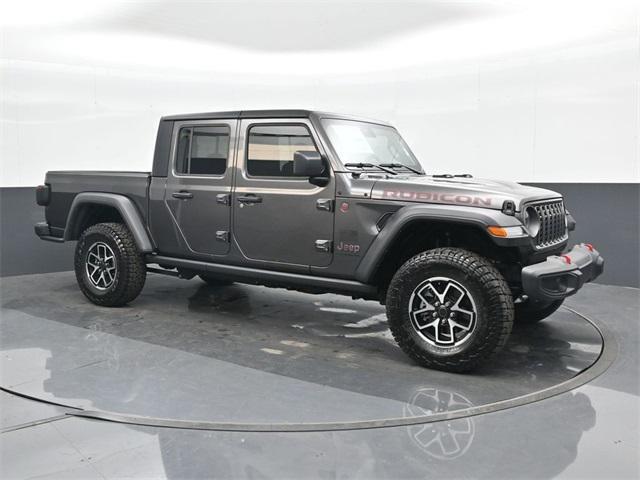 new 2024 Jeep Gladiator car