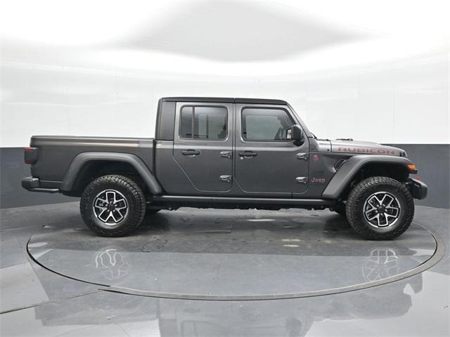 new 2024 Jeep Gladiator car