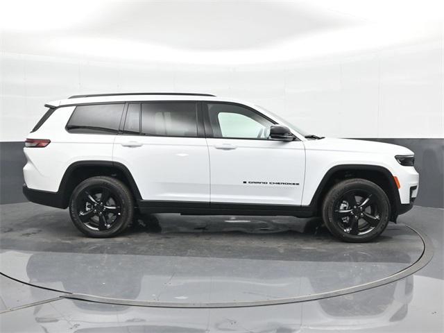 new 2025 Jeep Grand Cherokee L car, priced at $41,598