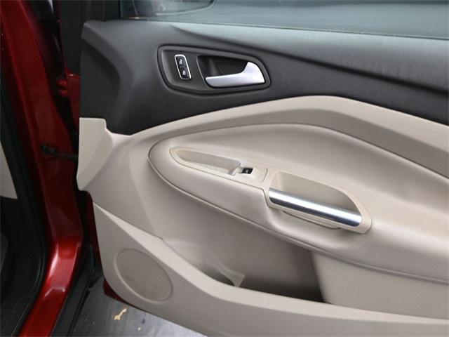 used 2013 Ford Escape car, priced at $3,500