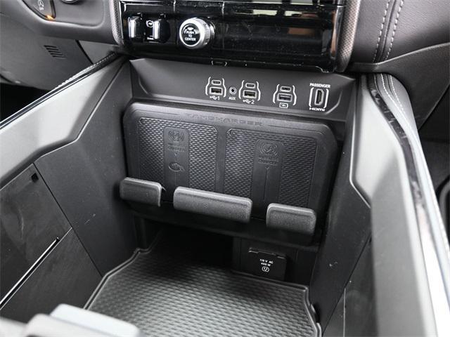 new 2025 Ram 1500 car, priced at $77,135