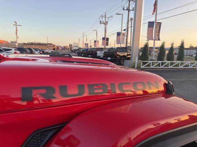 used 2022 Jeep Wrangler Unlimited car, priced at $33,000
