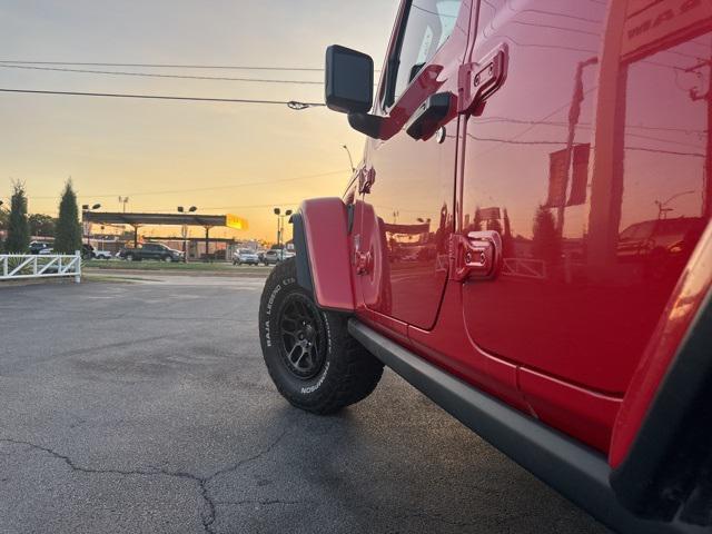 used 2022 Jeep Wrangler Unlimited car, priced at $33,000