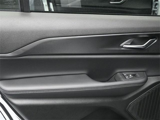 new 2025 Jeep Grand Cherokee L car, priced at $36,150