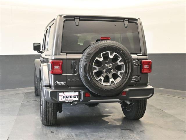 new 2025 Jeep Wrangler car, priced at $50,593