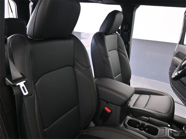 new 2025 Jeep Wrangler car, priced at $50,593