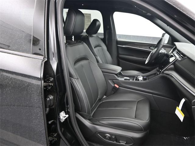 new 2025 Jeep Grand Cherokee L car, priced at $43,512