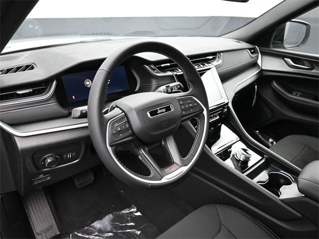 new 2025 Jeep Grand Cherokee L car, priced at $35,798