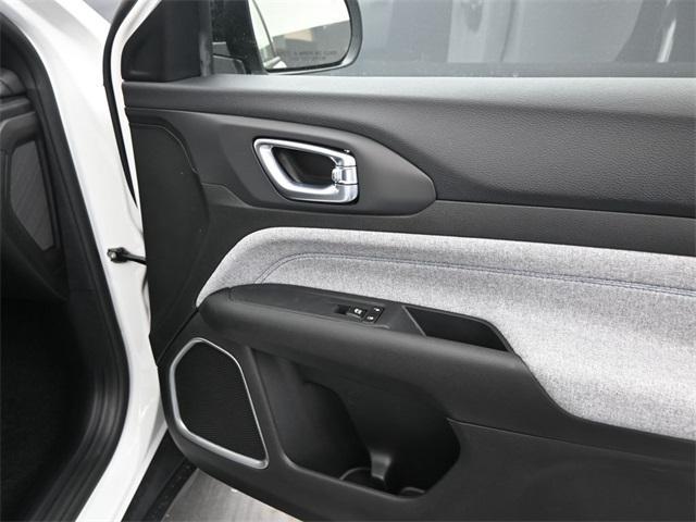 used 2025 Jeep Compass car, priced at $24,850