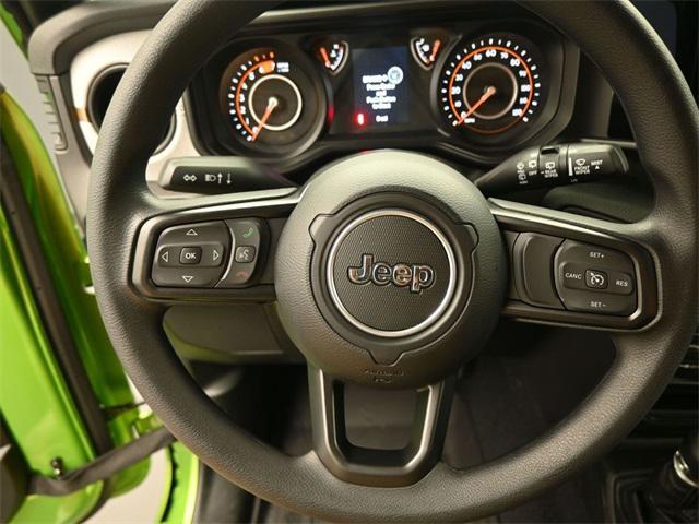 new 2025 Jeep Wrangler car, priced at $34,107