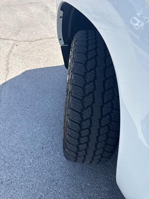 used 2024 Nissan Frontier car, priced at $34,980