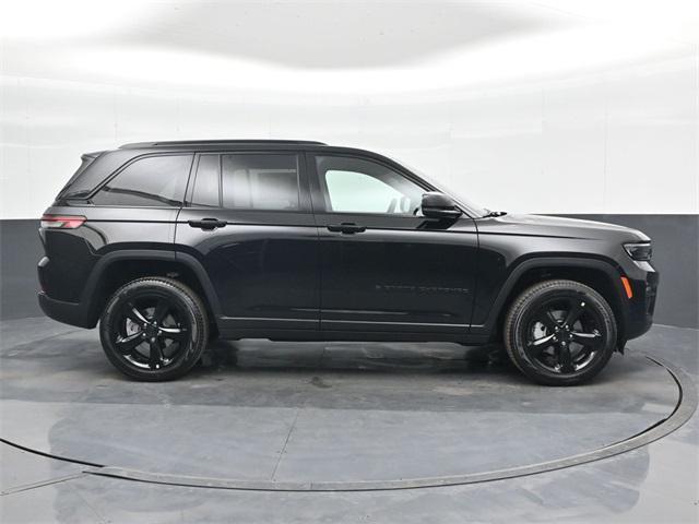 used 2025 Jeep Grand Cherokee car, priced at $42,888