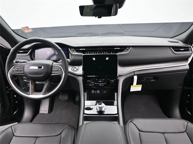 used 2025 Jeep Grand Cherokee car, priced at $42,888