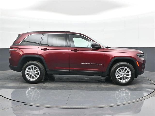 new 2025 Jeep Grand Cherokee car, priced at $35,698