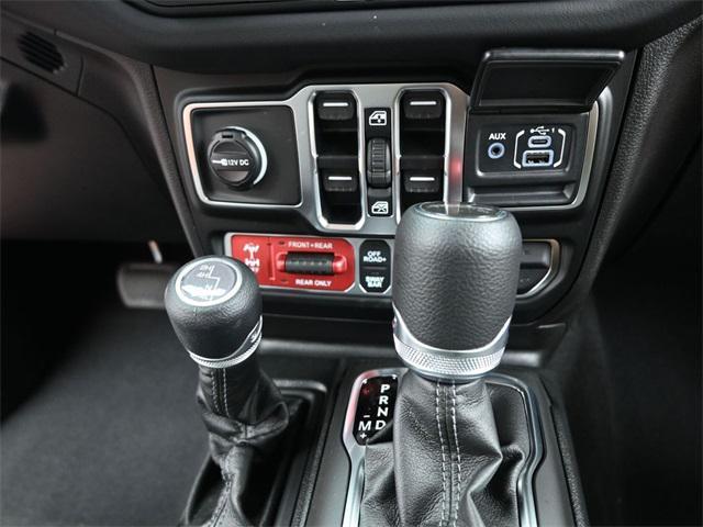 new 2025 Jeep Gladiator car, priced at $42,898