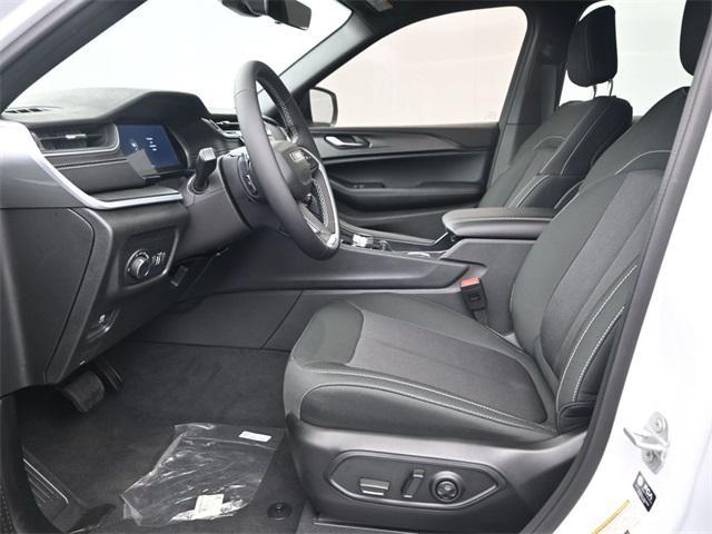 new 2025 Jeep Grand Cherokee L car, priced at $32,962