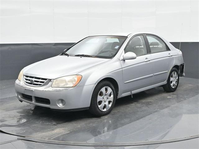 used 2006 Kia Spectra car, priced at $2,650