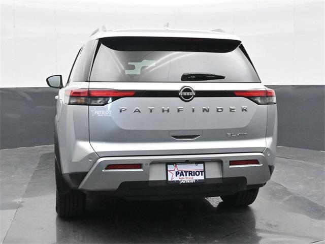 used 2022 Nissan Pathfinder car, priced at $30,000