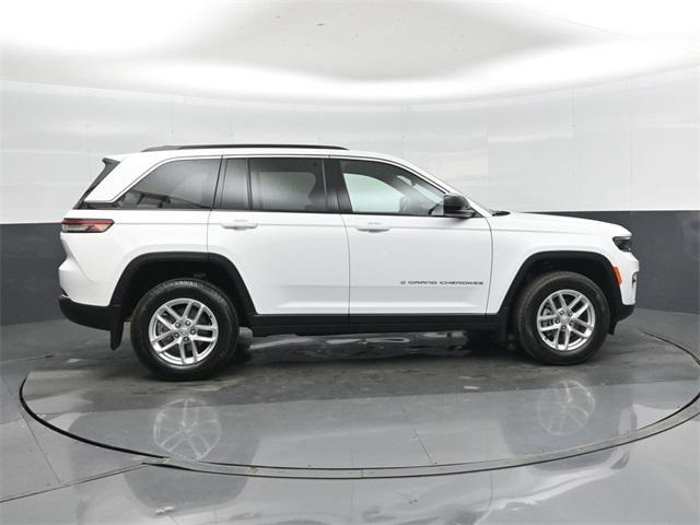 new 2025 Jeep Grand Cherokee car, priced at $35,173