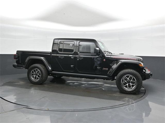 new 2025 Jeep Gladiator car, priced at $48,835
