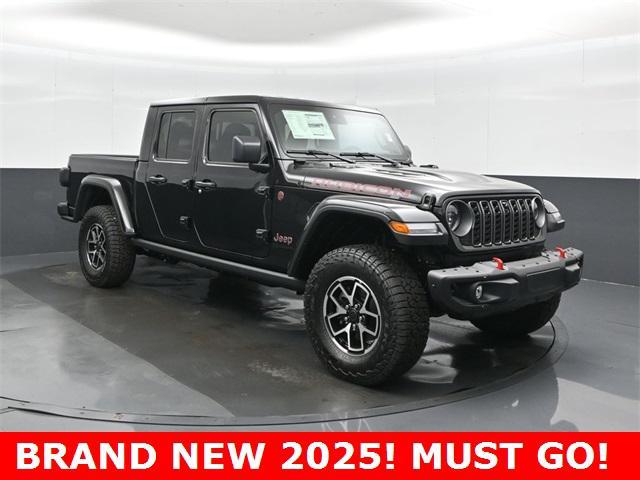new 2025 Jeep Gladiator car, priced at $48,835