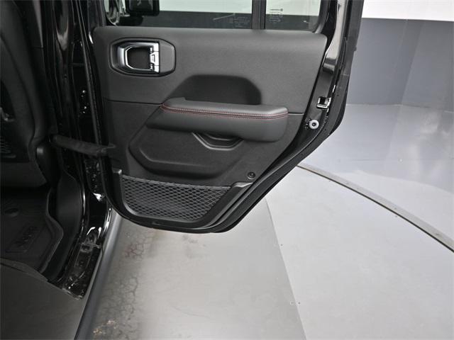 new 2025 Jeep Gladiator car, priced at $48,835