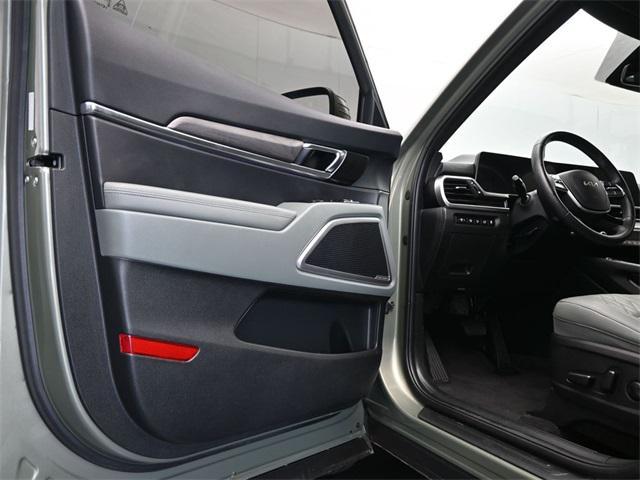 used 2024 Kia Telluride car, priced at $36,545
