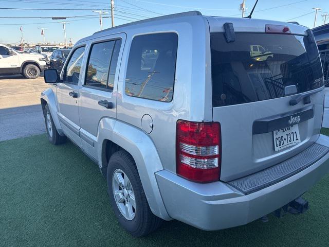 used 2010 Jeep Liberty car, priced at $4,000