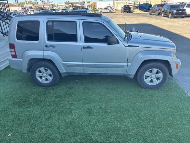 used 2010 Jeep Liberty car, priced at $4,000