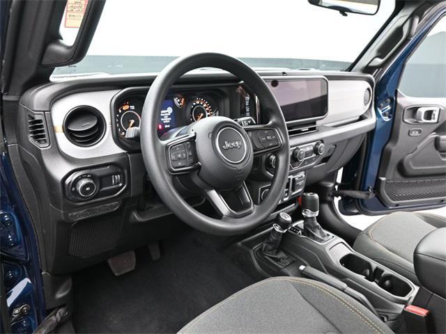 new 2025 Jeep Wrangler car, priced at $32,268