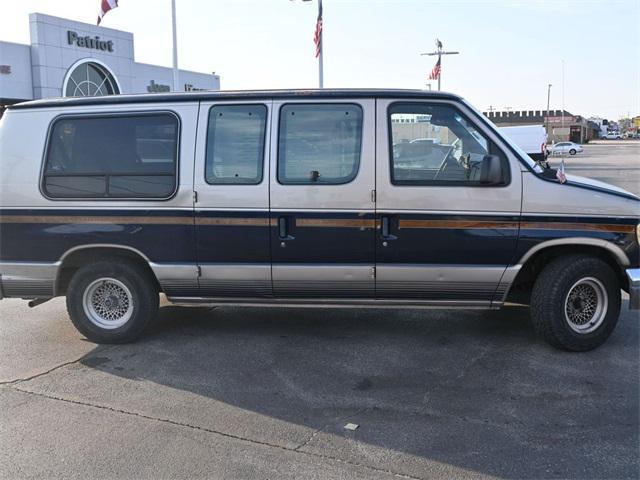 used 1992 Ford E150 car, priced at $3,500