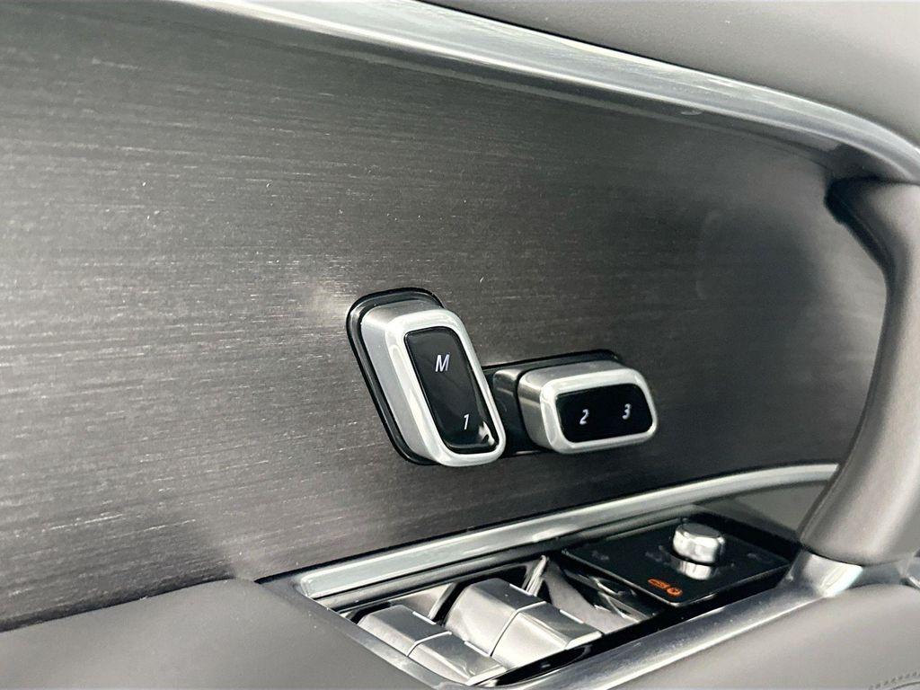 new 2025 Land Rover Range Rover car, priced at $150,785