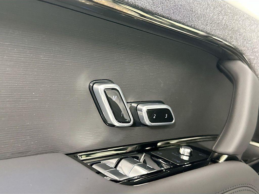 new 2025 Land Rover Range Rover Sport car, priced at $132,940