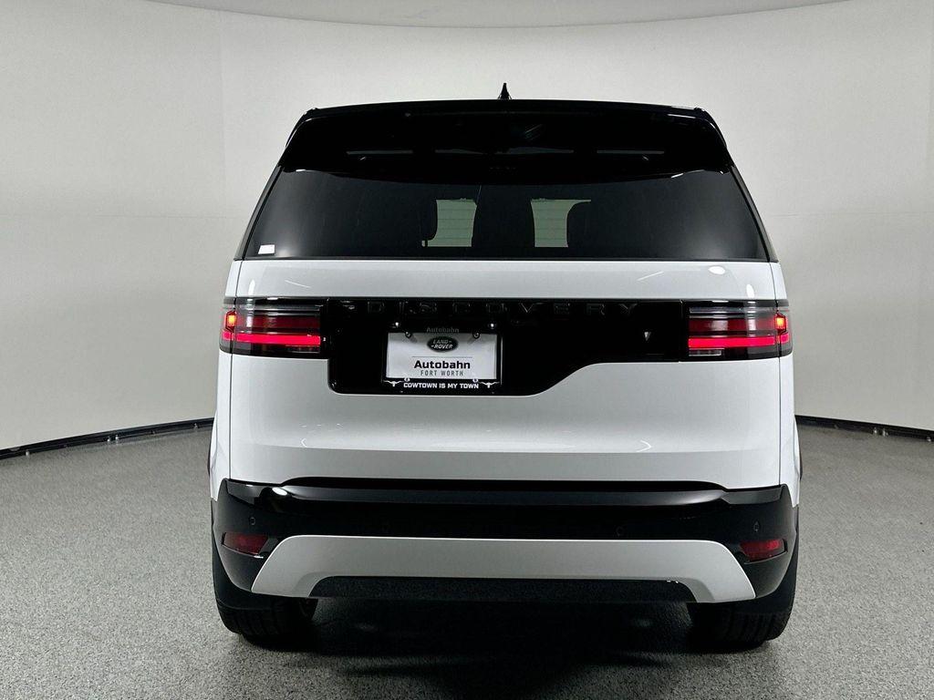 new 2025 Land Rover Discovery car, priced at $72,133