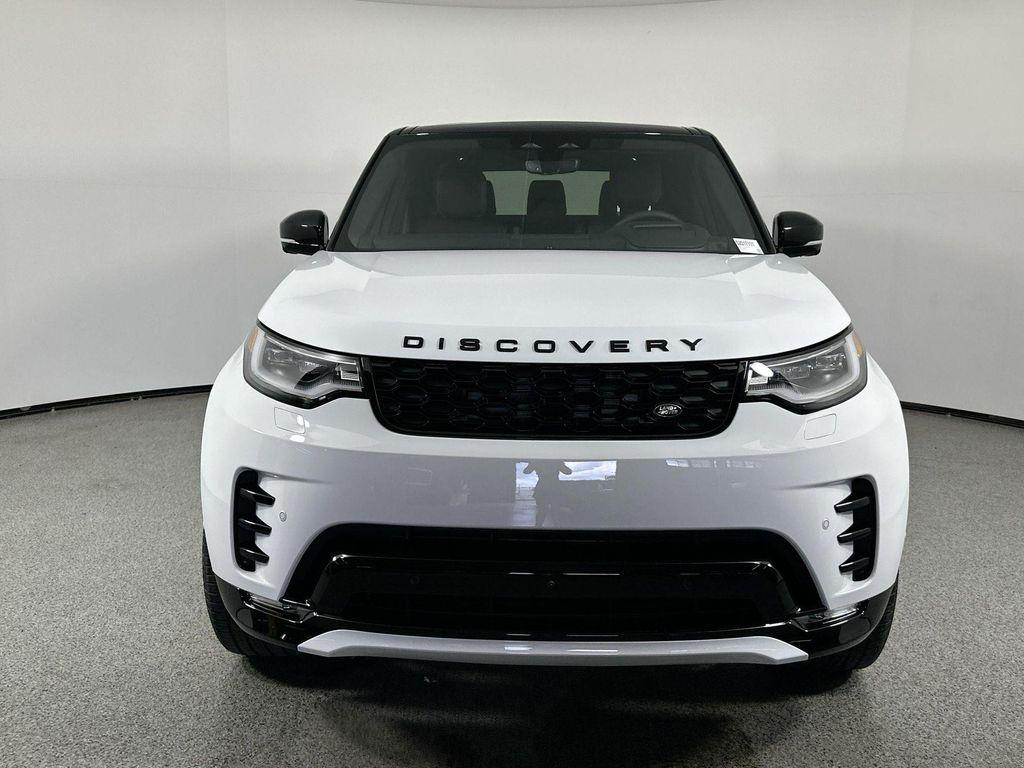 new 2025 Land Rover Discovery car, priced at $72,133